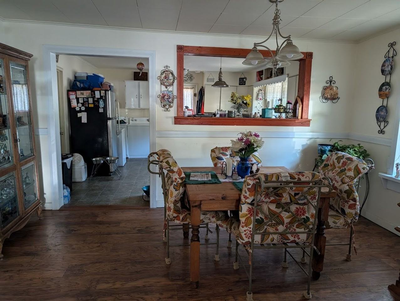 12827 Hartford Ave - Photo 2 of 15