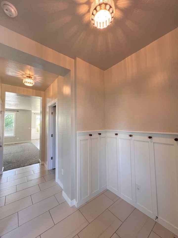 4055 4055 S. Leaning Tower Ave. - Leaning Tower - Photo 3 of 32