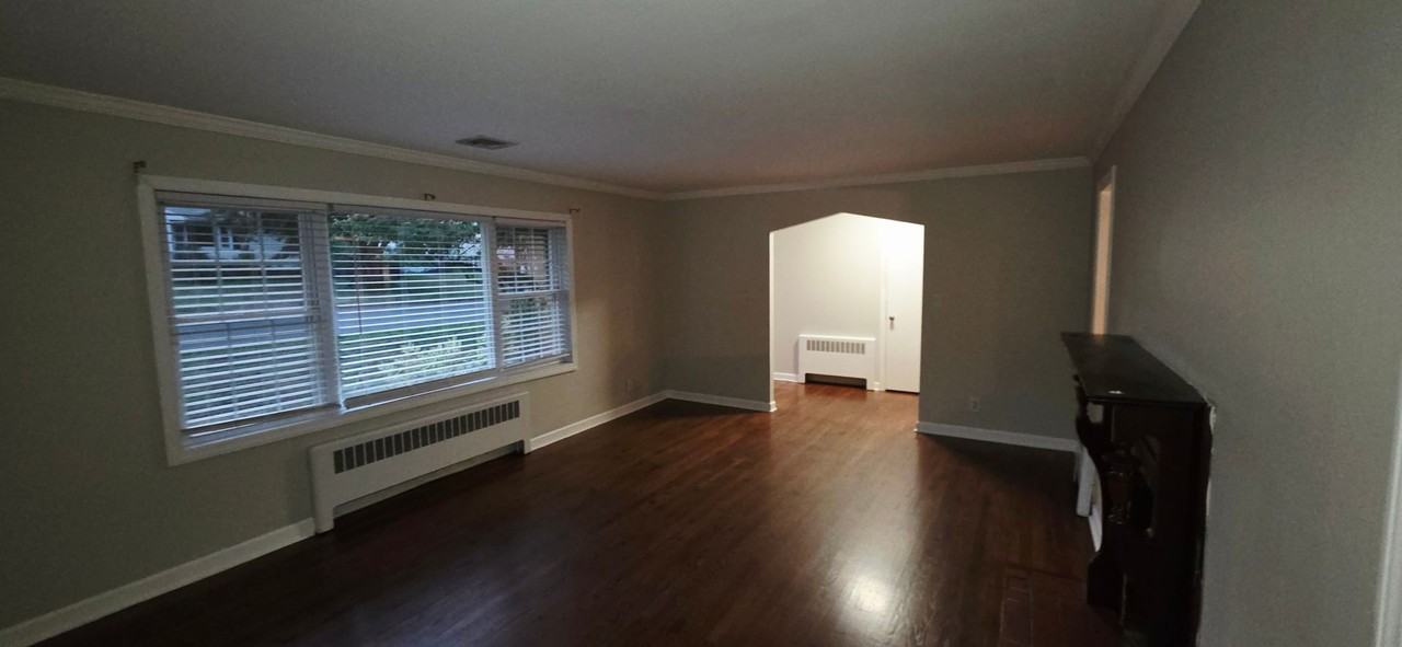 150 Old Town Dr - Photo 3 of 21