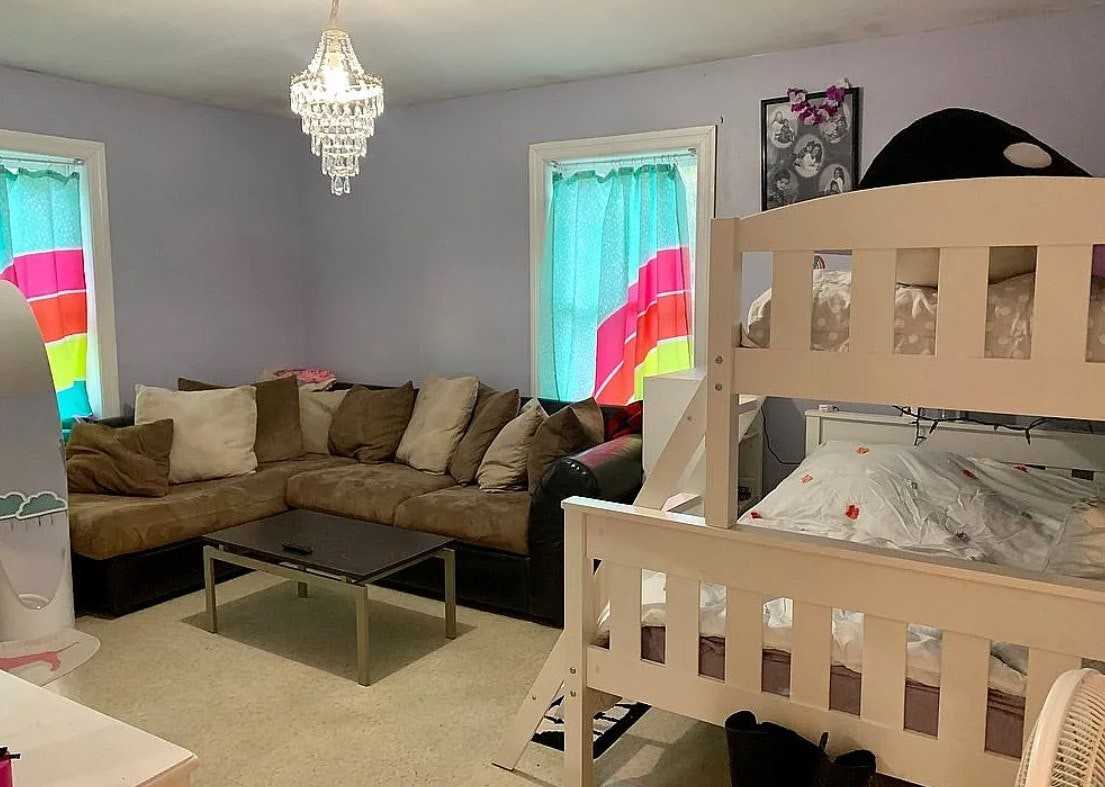 611 County Road - Photo 3 of 14