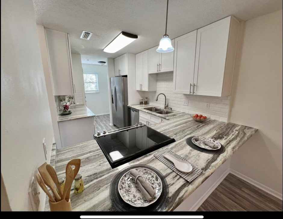 619 Sandalwood Drive - Photo 5 of 12