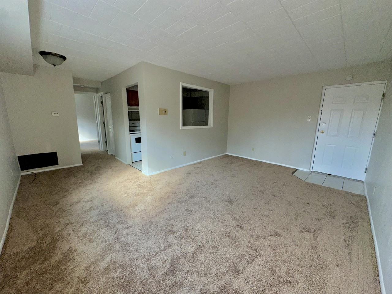 AMADELL APARTMENTS -- 005 - Photo 2 of 25