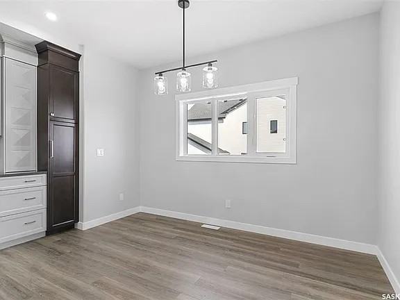 580 Kalra St #580 - Photo 3 of 10