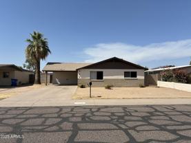 2930 W Laurel Ln - Photo 1 of 1