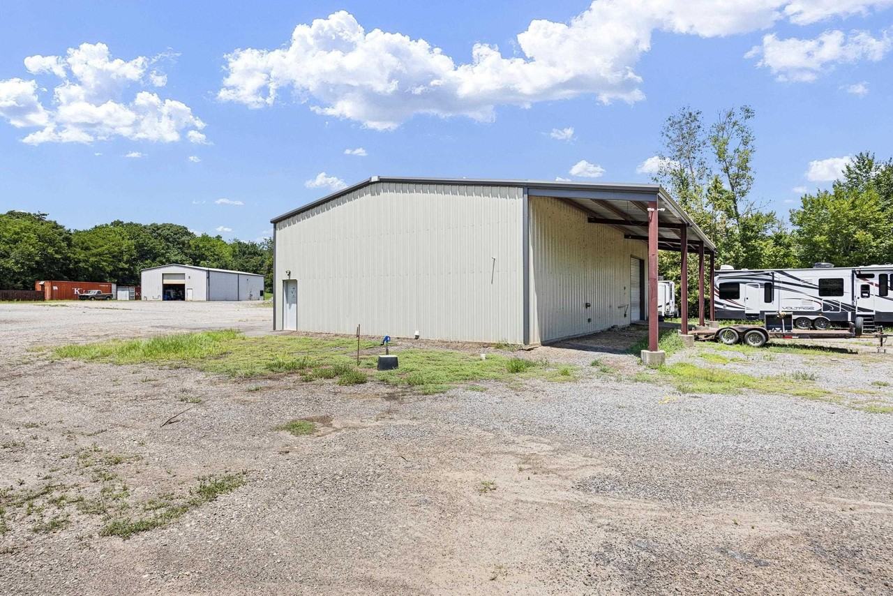 8411 Us Highway 64 W - Photo 3 of 47