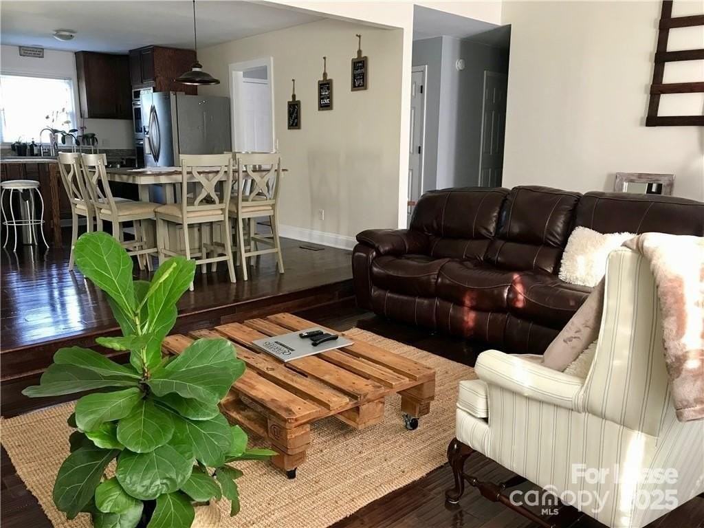 501 Vista Grande Cir