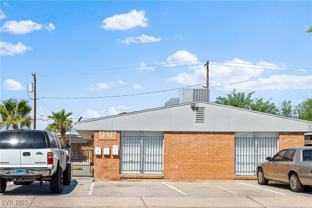 2529 Webster St #B - Photo 1 of 1