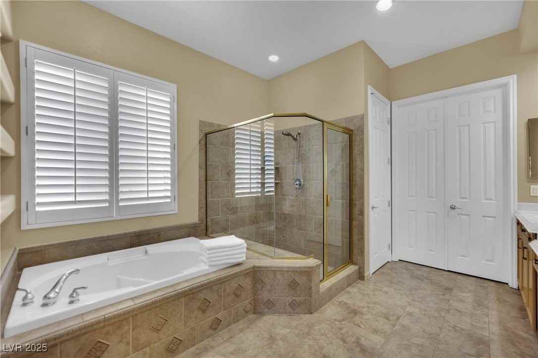 1004 Golden Age Ct - Photo 6 of 26