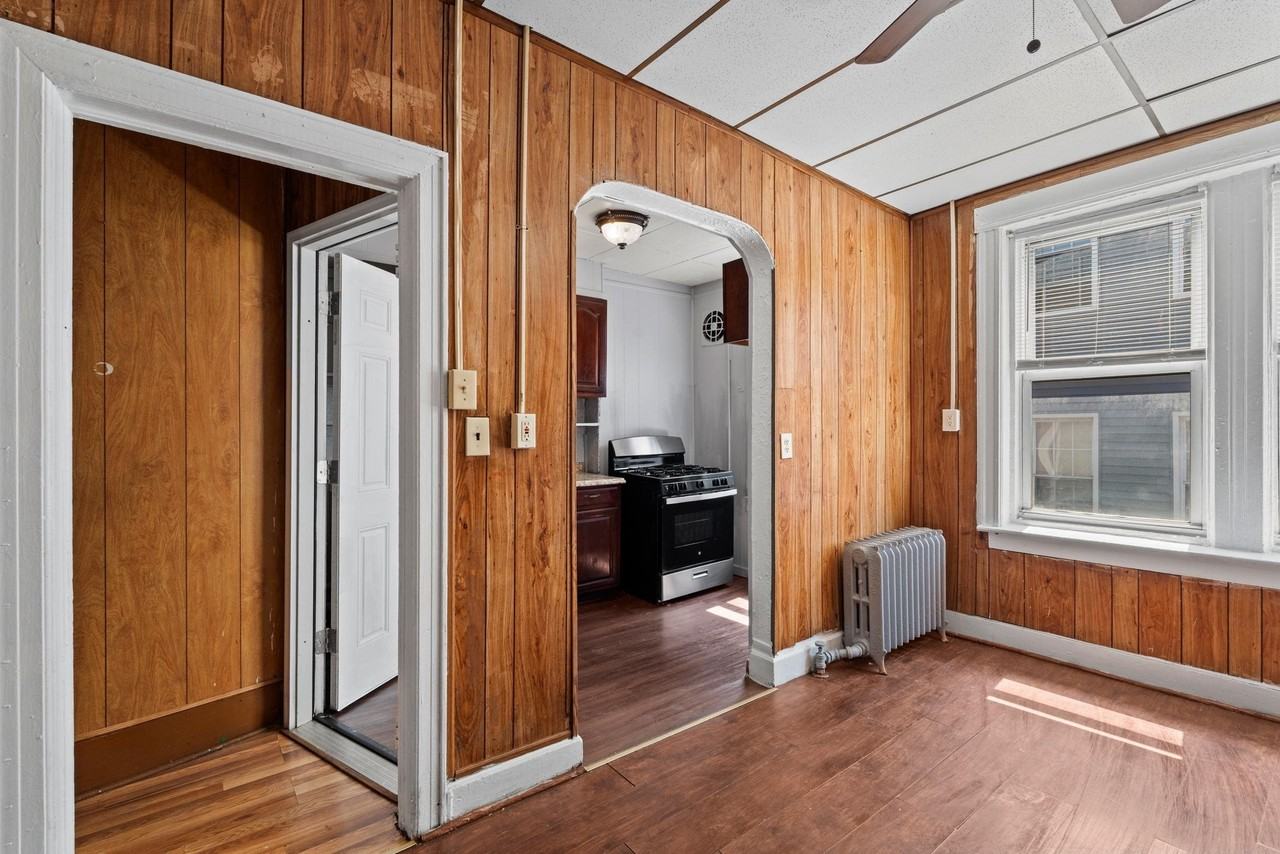 61 Clendenny Ave #2 - Photo 7 of 20