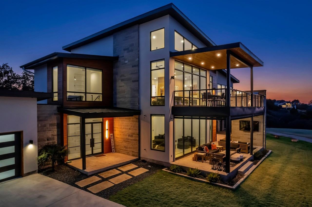 207 Kites Ct - Photo 2 of 30