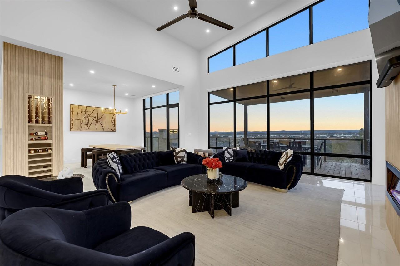 207 Kites Ct - Photo 5 of 30