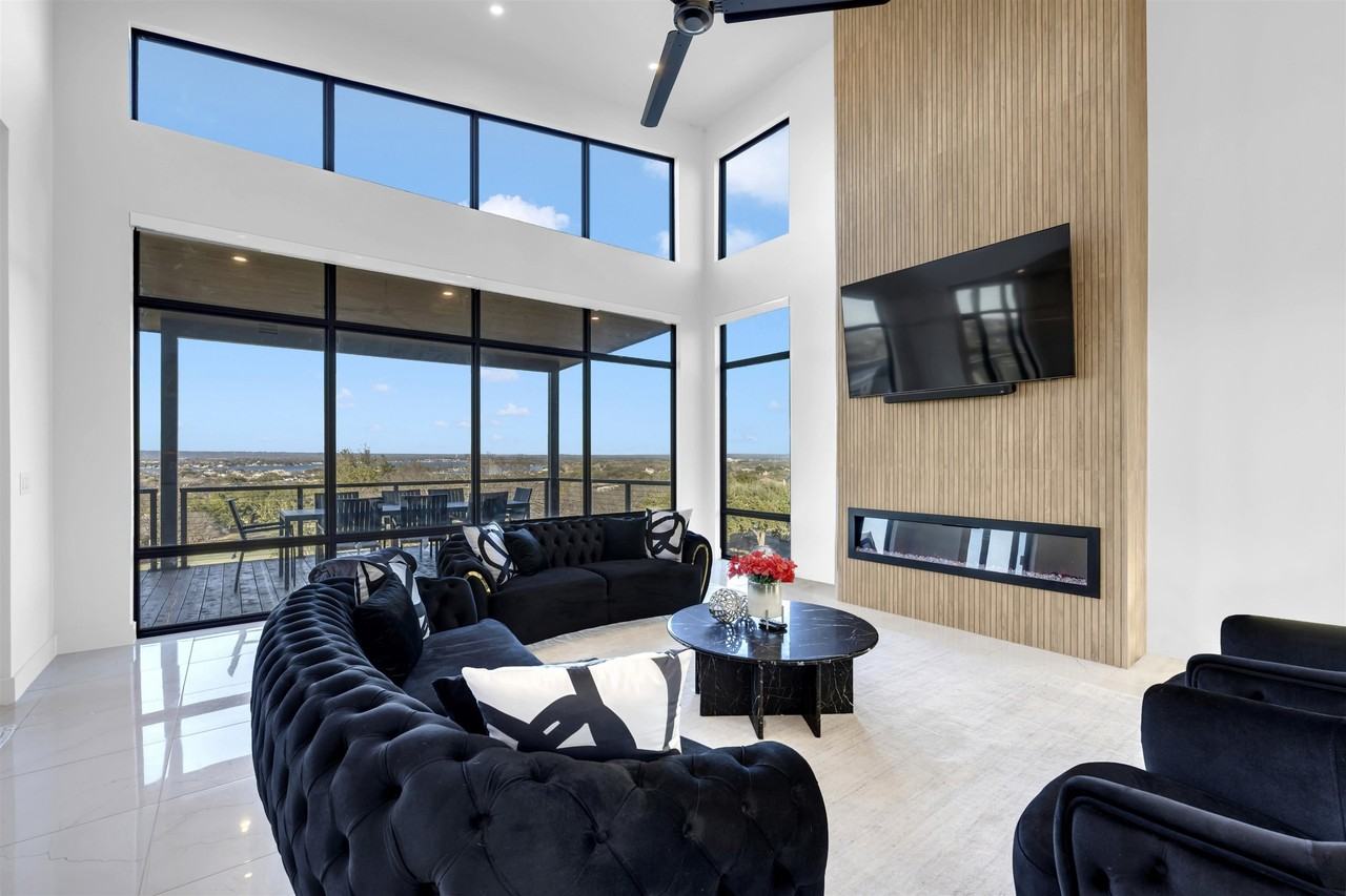 207 Kites Ct - Photo 6 of 30