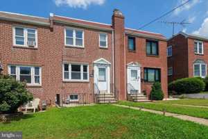 featured image of 1125 Clayton Rd