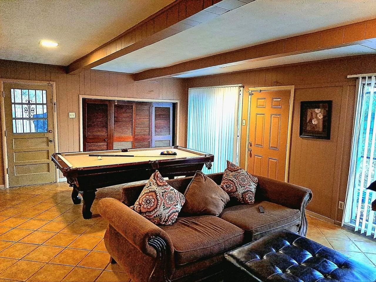 1351 Janis Dr - Photo 3 of 27