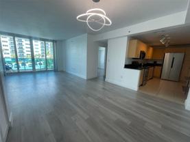 7501 E Treasure Dr #2L - Photo 1 of 1
