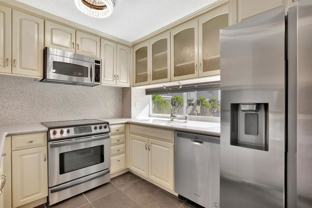 884 Se 19th Ave - Photo 1 of 1