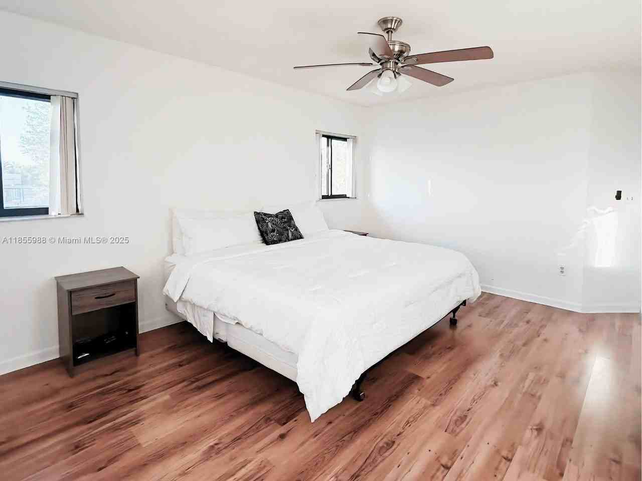 14141 Southwest 156th Terrace - Photo 2 of 9