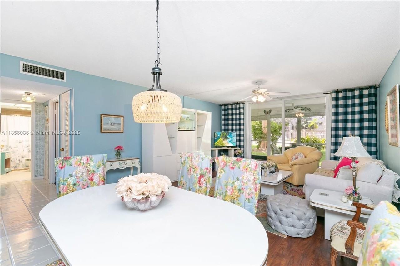 1001 Ne 14th Ave #107 - Photo 5 of 28