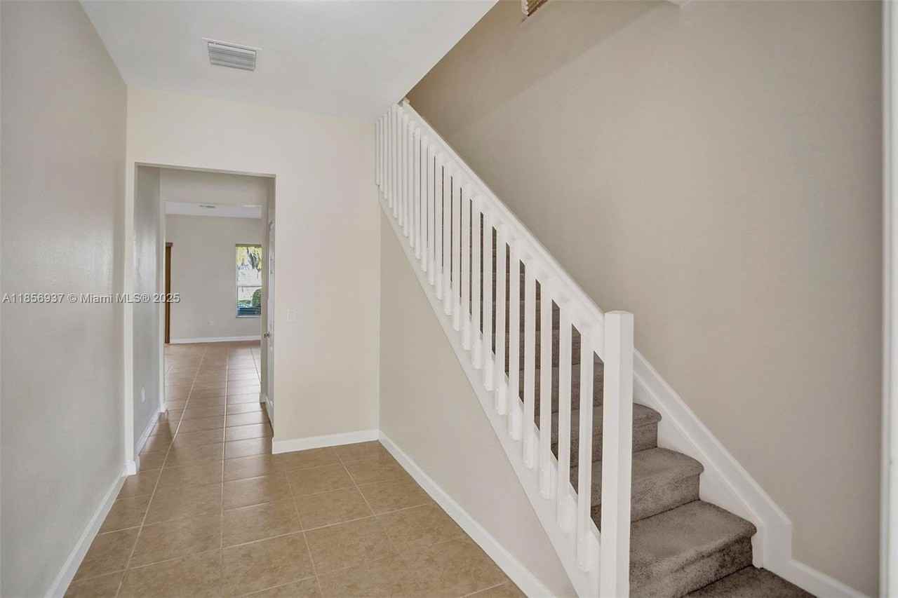 9500 Sw 167th Ave #9500 - Photo 4 of 45