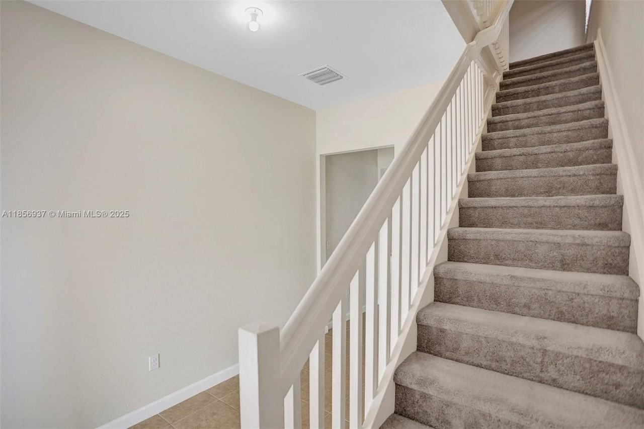 9500 Sw 167th Ave #9500 - Photo 5 of 45