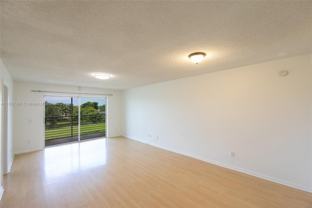 2471 Sw 82nd Ave #308 - Photo 1 of 1