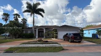 774 Nw 16th Pl - Photo 1 of 1