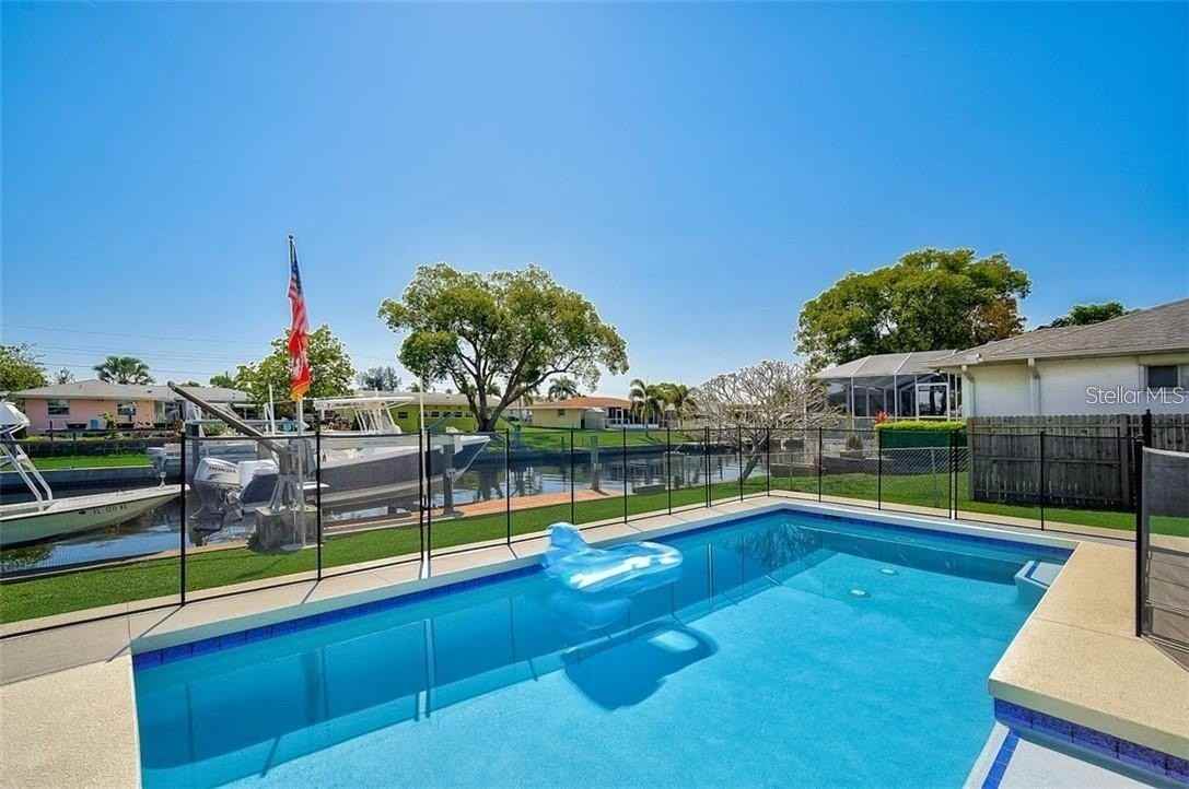 716 Ixora Ave - Photo 2 of 13