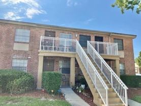 460 Banyon Tree Cir #202 - Photo 1 of 1