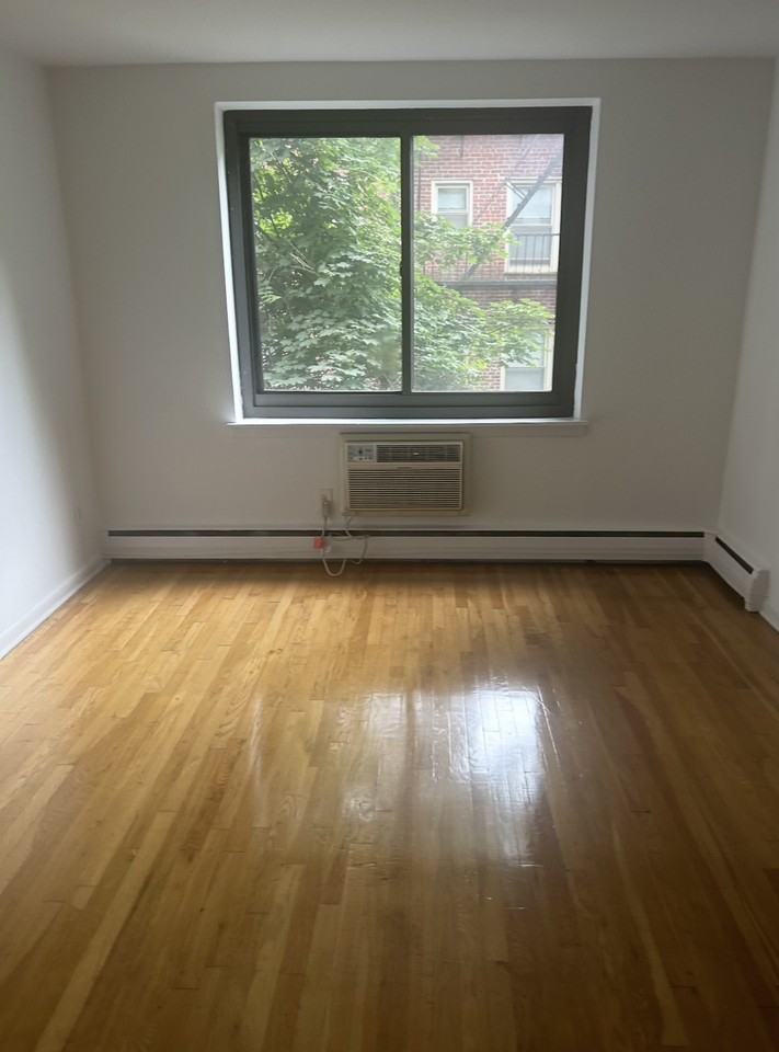 151 Vose Avenue 2nd - Photo 3 of 4