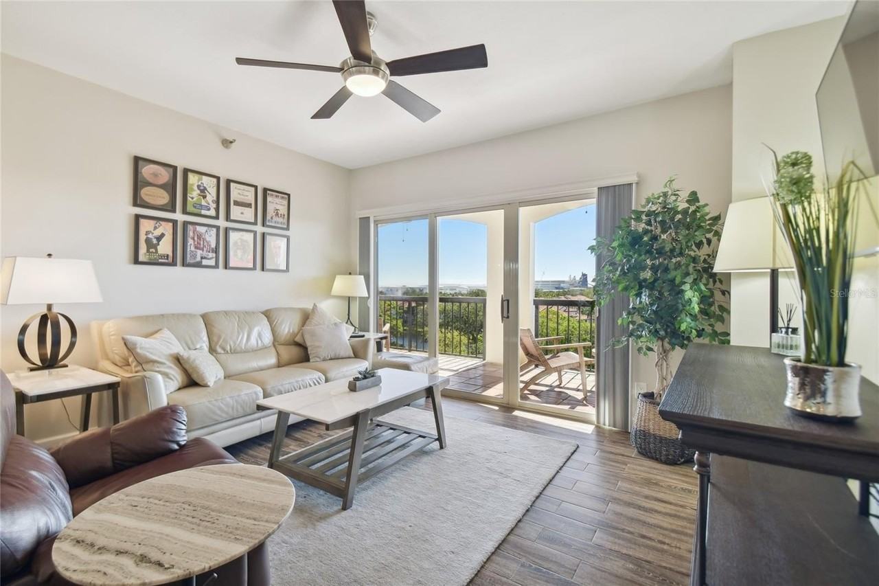 1002 South Harbour Island Boulevard #1507 - Photo 5 of 21