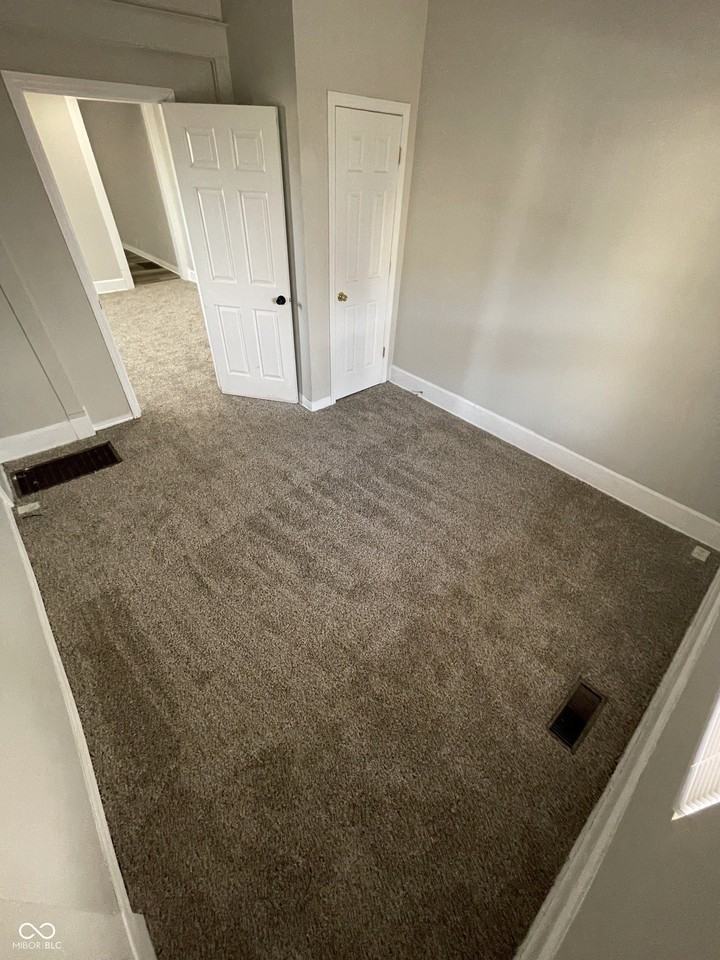 37 N Randolph St - Photo 6 of 21