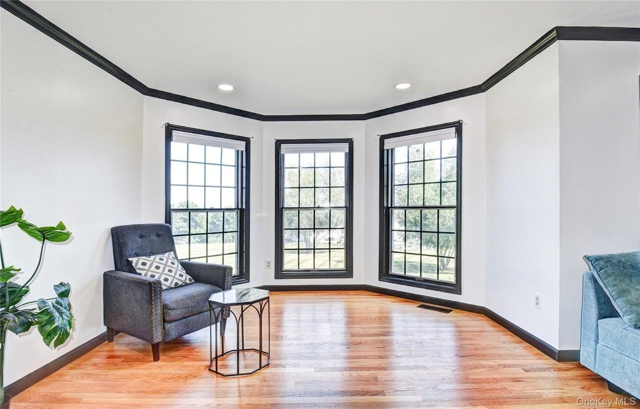 3 Lake View Dr - Photo 5 of 28