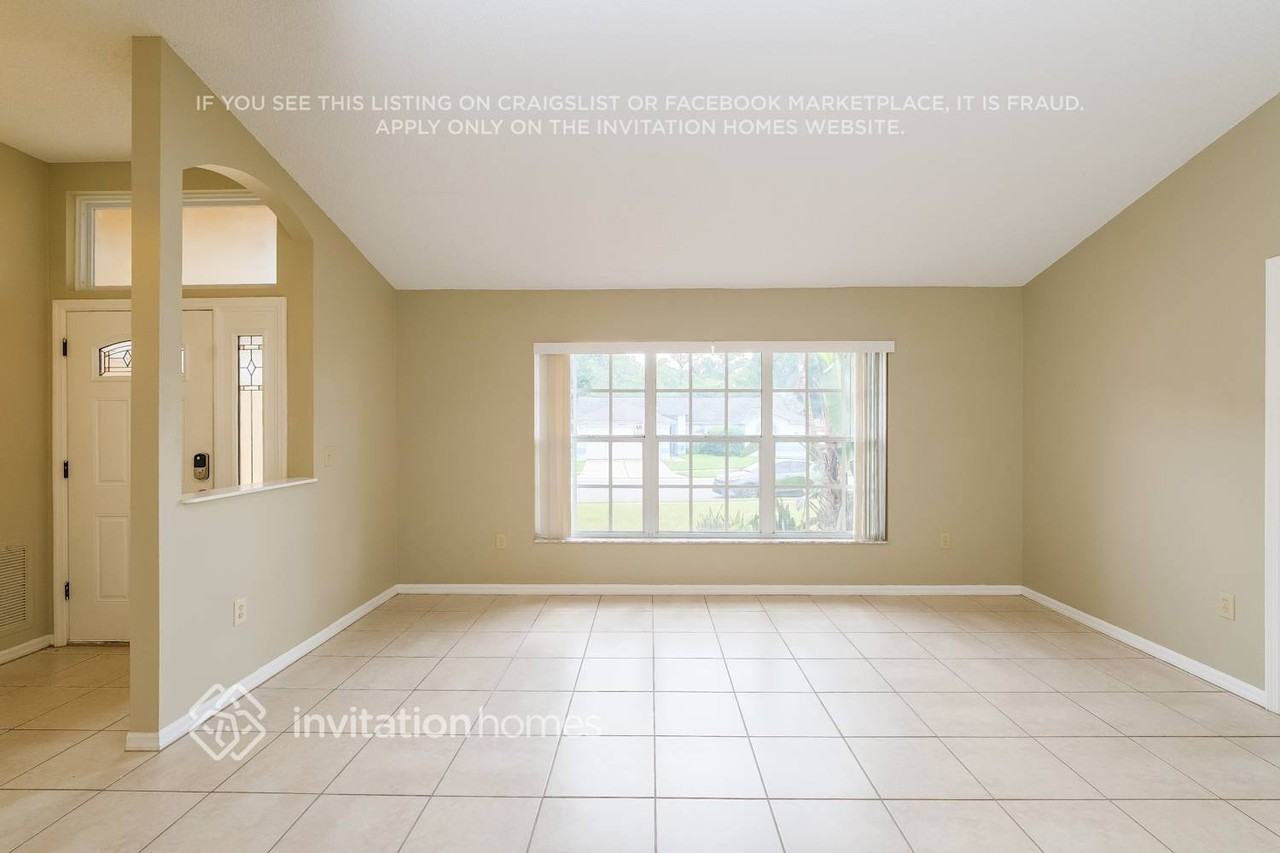 24046 Painter Dr - Photo 3 of 17