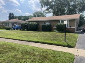 16146 Cambridge Dr - Photo 1 of 1