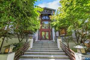 featured image of 510 Priscilla Ln