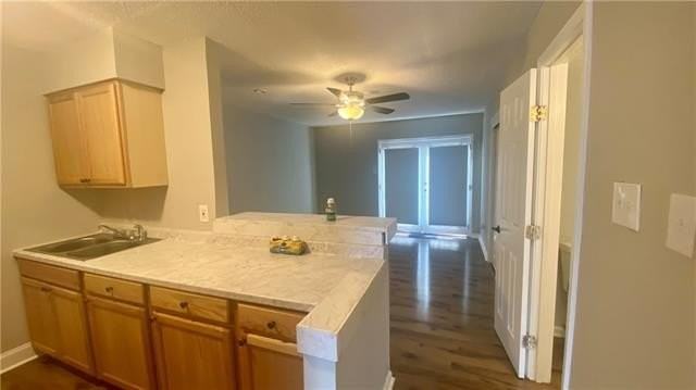 9042 Bunker Hill Rd - Photo 6 of 14