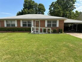 418 Elm St - Photo 1 of 1