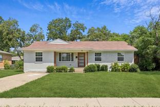 519 Royal Crest Dr - Photo 1 of 1