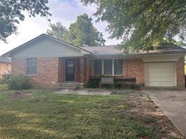 featured image of 2938 Healey Dr