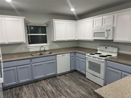 featured image of 800 Sycamore St #106