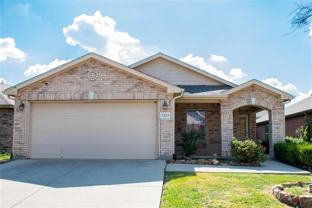 5213 Mirror Lake Dr - Photo 1 of 1
