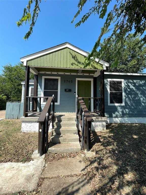 2745 Canary Dr - Photo 3 of 24