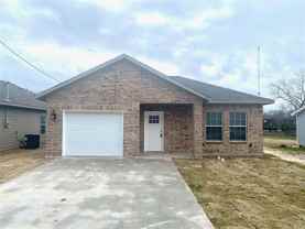 4311 Spencer St - Photo 1 of 1