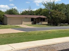 413 Ashley Ln - Photo 1 of 1