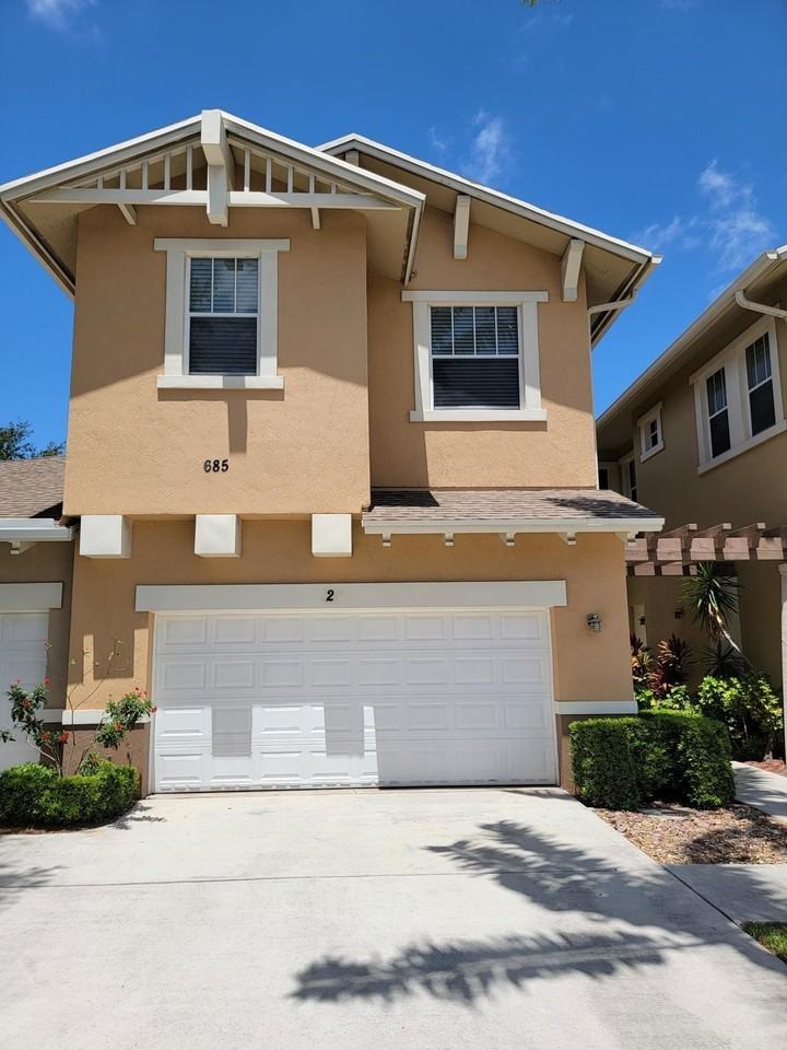 685 Pacific Grove Drive #2 - Photo 2 of 31