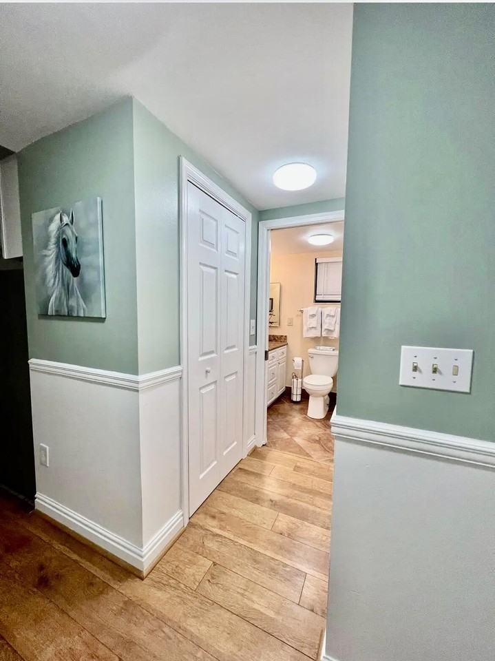 11863 Wimbledon Cir #435 - Photo 5 of 7