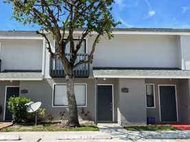 4704 Pier Dr - Photo 1 of 1