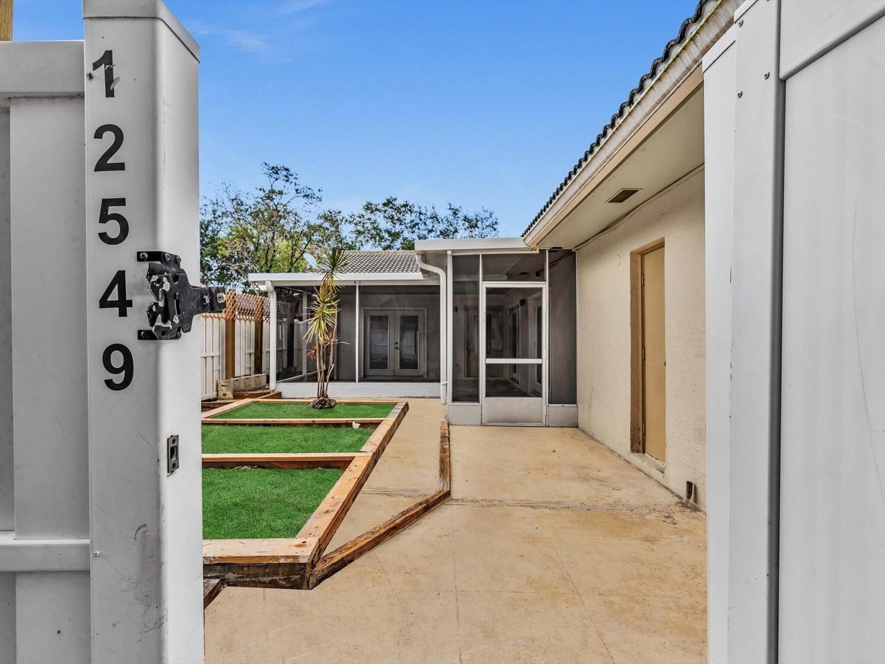 12549 Woodmill Drive - Photo 5 of 50