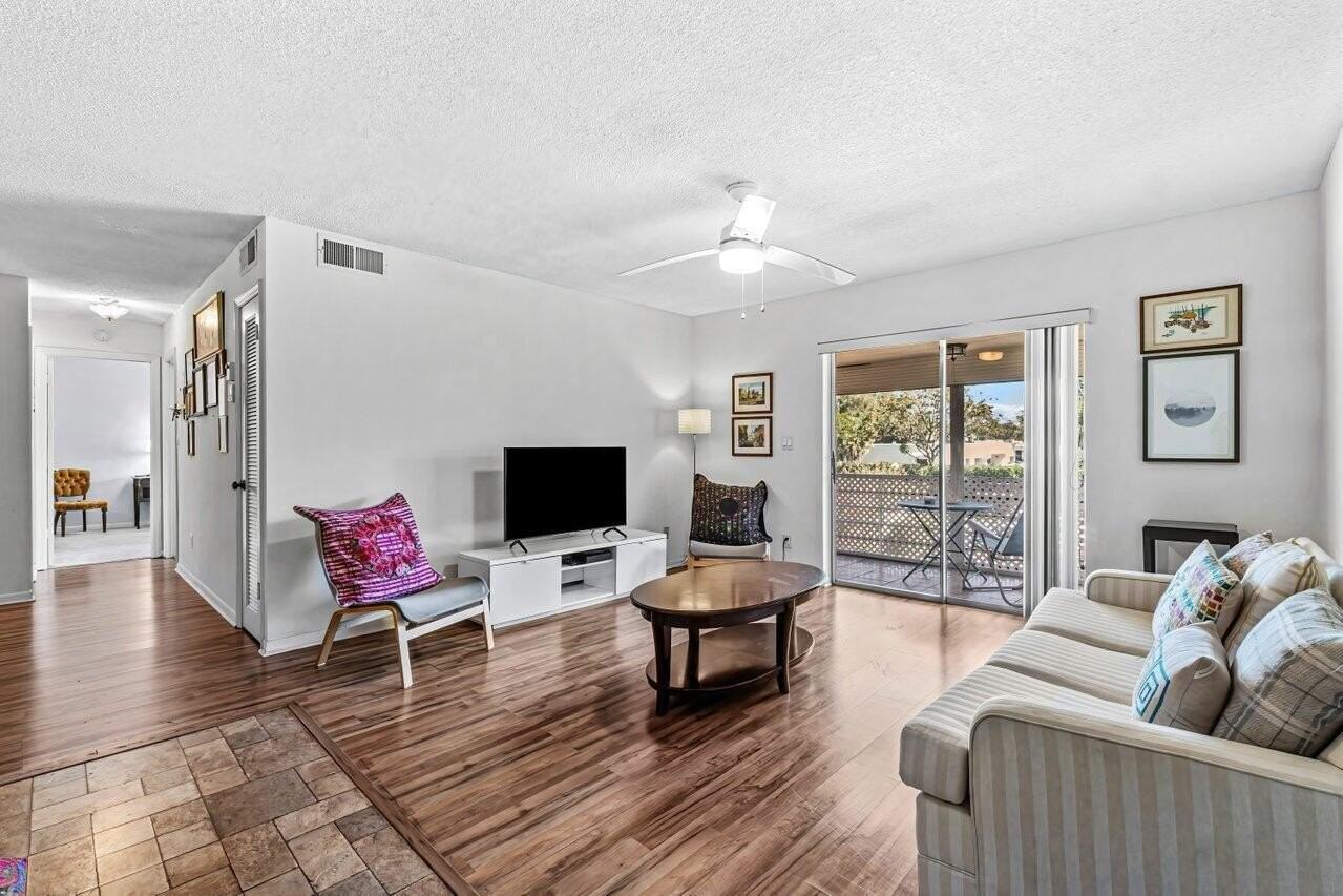 1000 Nw 13th St #213A - Photo 2 of 34