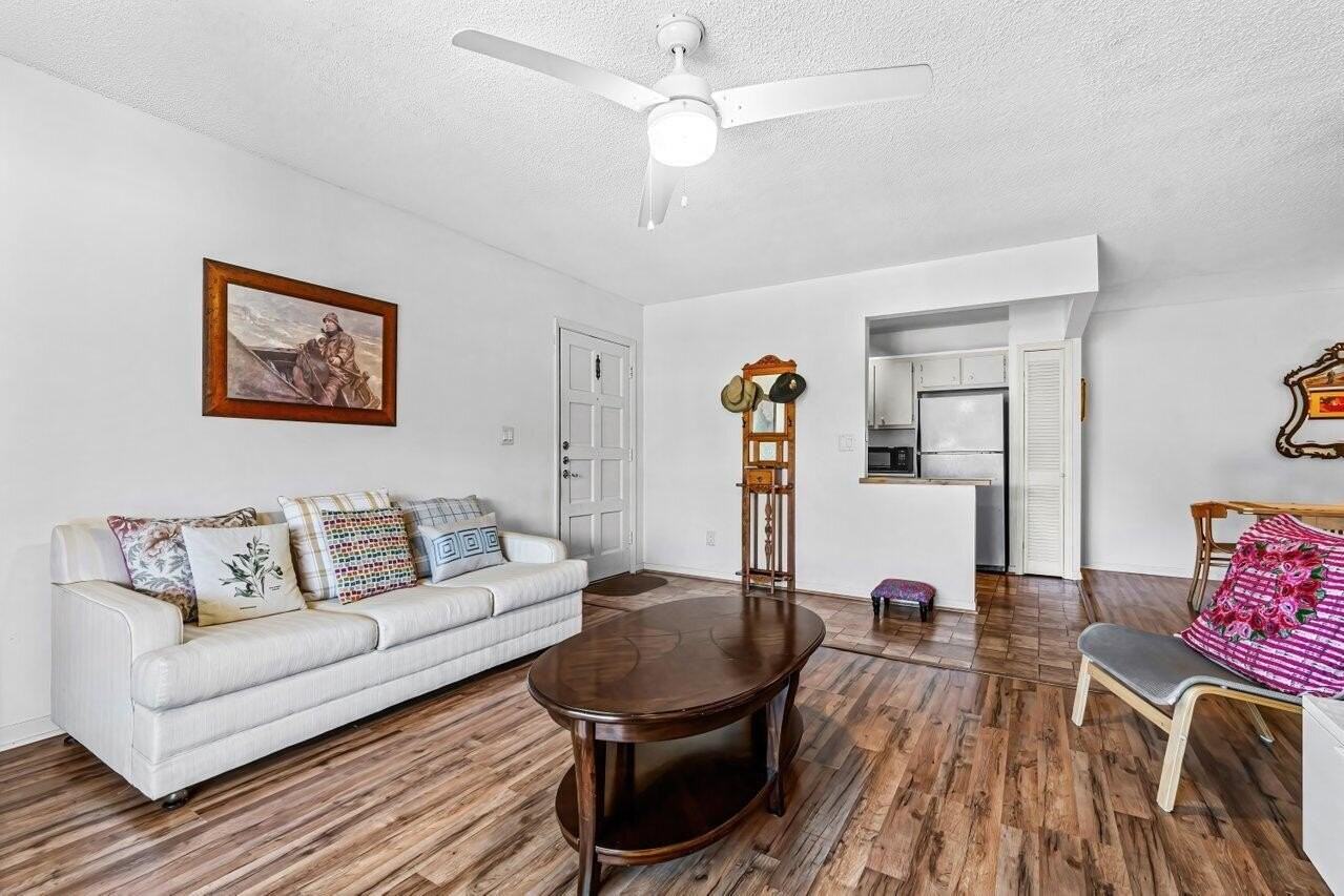 1000 Nw 13th St #213A - Photo 5 of 34